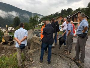 Poškodbe na vozišču in objektu, Grahovo ob Bači, 1.9.17 (2)-1800